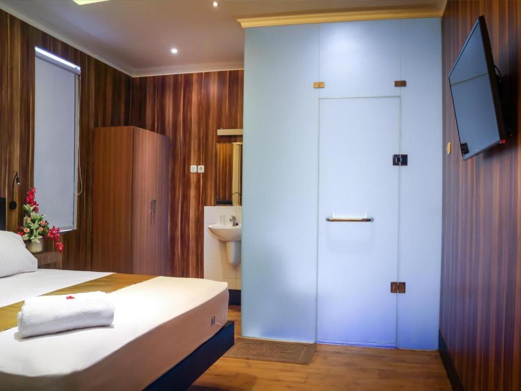 Madu Inn Jakarta Eksteriør billede